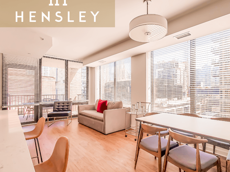 Open kitchen luxury apartments 60654 Chicago, IL
